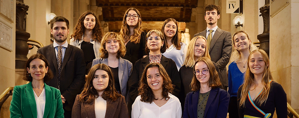 Photographie de la promotion 2021-2022 du M2 Communication, sociologie du droit et de la justice