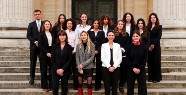 Photo des promotions 2024-2025 du M2 Communication et sociologie du droit et de la justice